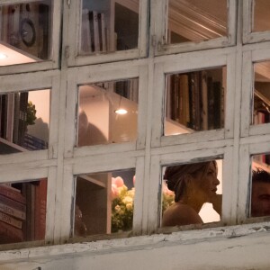 Jennifer Aniston et son mari Justin Theroux dînent au restaurant "Verjus" à Paris, le 12 avril 2017.