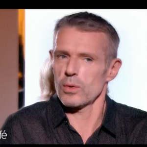 Lambert Wilson dans l'émission "Thé ou café" sur France 2. Le 15 avril 2017.