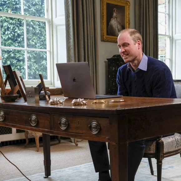 Le prince William en conversation Lady Gaga via FaceTime dans le cadre de la campagne oktosay pour Heads Together, un organisme qui lutte contre les maladies mentales. Vidéo révélée le 18 avril 2017.