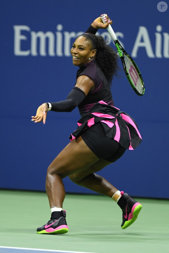 Serena Williams pendant l'US Open 2016 au USTA Billie Jean King National Tennis Center à Flushing Meadow, New York, le 30 août 2016.