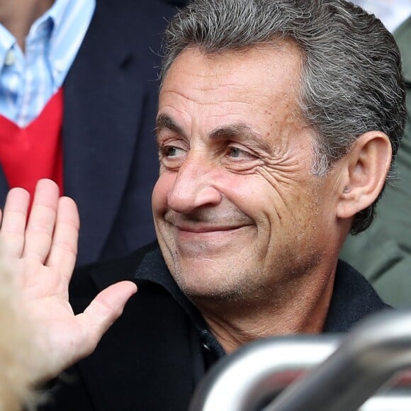 Nicolas Sarkozy au match de football entre le Psg et Montpellier au Parc des Princes à Paris le 22 avril 2017. © Cyril Moreau/Bestimage