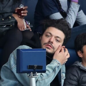 Kev Adams - Match de football entre le Psg et Montpellier au Parc des Princes à Paris le 22 avril 2017. © Cyril Moreau/Bestimage