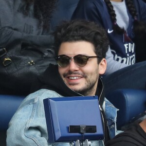 Kev Adams - Match de football entre le Psg et Montpellier au Parc des Princes à Paris le 22 avril 2017. © Cyril Moreau/Bestimage