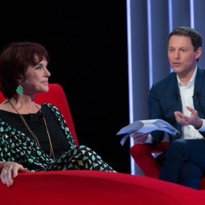 Exclusif - Enregistrement de l'émission "Le Divan" présentée par M.O.Fogiel avec Anny Duperey en invitée, qui sera diffusée le 25 avril sur France 3. Le 31 mars 2017 © Cyril Moreau / Bestimage