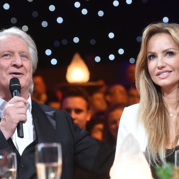 Exclusif - Patrick Sébastien et Adriana Karembeu - Enregistrement de l'émission "Le plus grand cabaret du monde" à La Plaine Saint-Denis, diffusée le 29 avril 2017. Le 11 avril 2017 © Giancarlo Gorassini / Bestimage