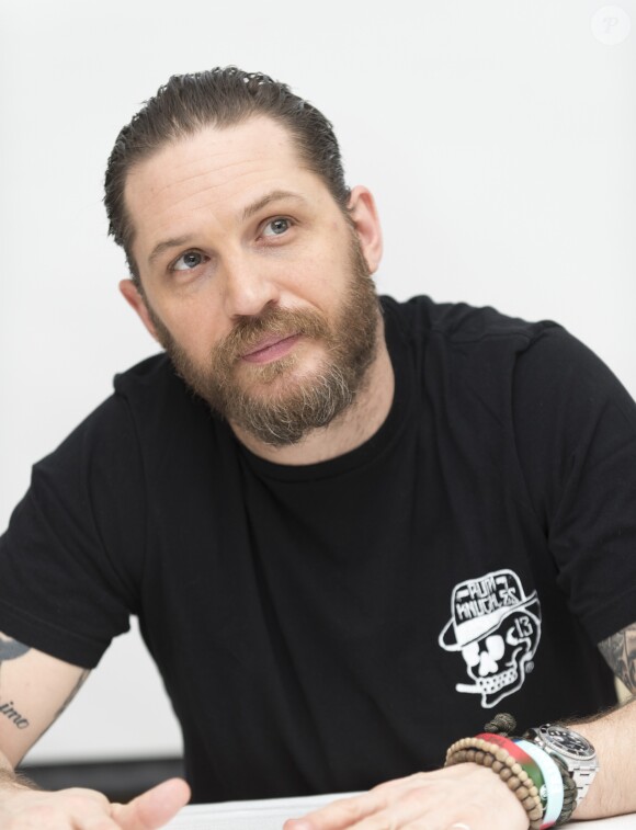 Tom Hardy en conférence de presse pour la série "Taboo" à Beverly Hills. Le 11 janvier 2017