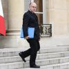 Bernard Cazeneuve - Sortie du conseil des ministres du mercredi 5 avril au palais de l'Elysée à Paris. Le 5 avril 2017 © Stéphane Lemouton / Bestimage