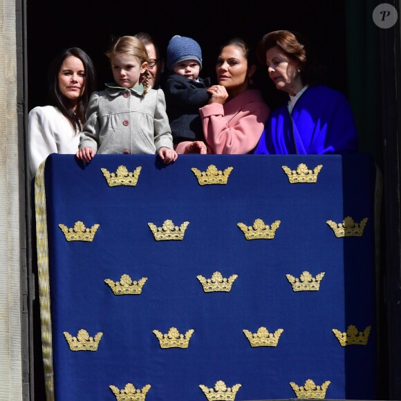 La princesse Victoria, le prince Oscar, la princesse Sofia, la reine Silvia, le prince Daniel et la princesse Estelle - Célébration du 71ème anniversaire du roi C. Gustav de Suède à Stockholm le 30 avril 2017 30/04/2017 - Stockholm
