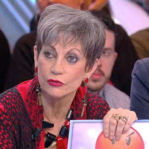 Benjamin Castaldi et Isabelle Morini-Bosc racontent comment ils ont failli mourir dans "Touche pas à mon poste" sur C8, le 2 mai 2017.