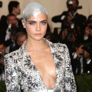 Cara Delevingne - Les célébrités arrivent au MET 2017 Costume Institute Gala sur le thème de "Rei Kawakubo/Comme des Garçons: Art Of The In-Between" à New York, le 1er mai 2017 © Sonia Moskowitz/Globe Photos via Zuma/Bestimage