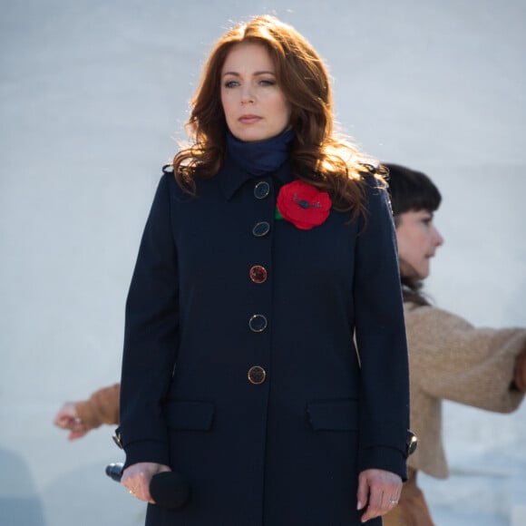 Isabelle Boulay lors des commémorations des 100 ans de la bataille de la Crête de Vimy, (100 ans jour pour jour, le 9 avril 1917) dans laquelle de nombreux Canadiens ont trouvé la mort lors de la Première Guerre mondiale, au Mémorial national du Canada, à Vimy, France, le 9 avril 2017. © Cyril Moreau/Bestimage