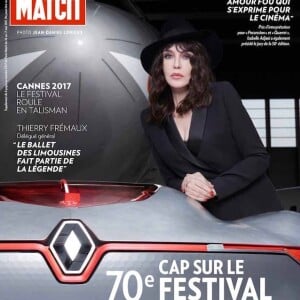 Isabelle Adjani en couverture d'un mini-numéro de Paris Match.