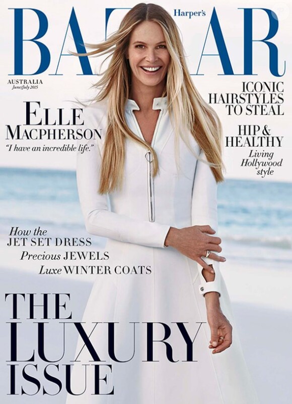 Elle Macpherson en couverture du magazine Harper's BAZAAR Australia. Juin/juillet 2015.