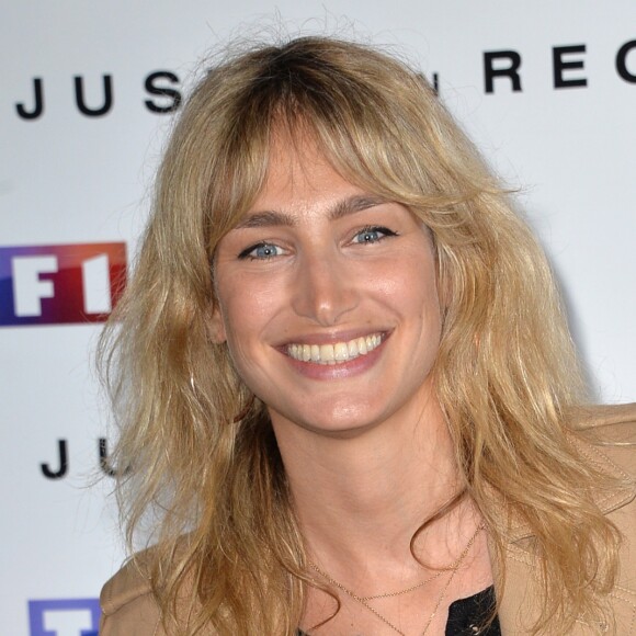 Pauline Lefèvre - Photocall de la série "Juste un regard", adaptation du roman à succès de l'écrivain H. Coben, au cinéma Gaumont Champs-Elysées Marignan à Paris, France, le 11 mai 2017. © Veeren/Bestimage