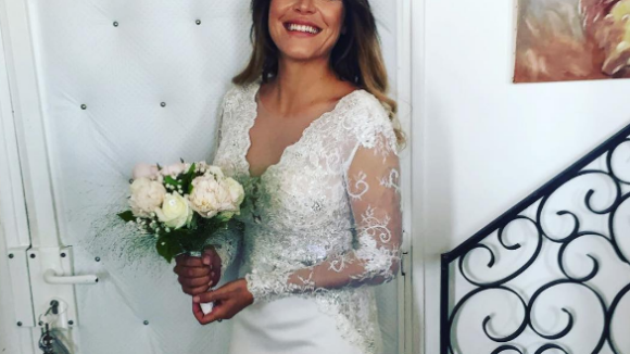 Anaïs Camizuli (Secret Story 7) : Surprise, elle s'est mariée... découvrez sa robe