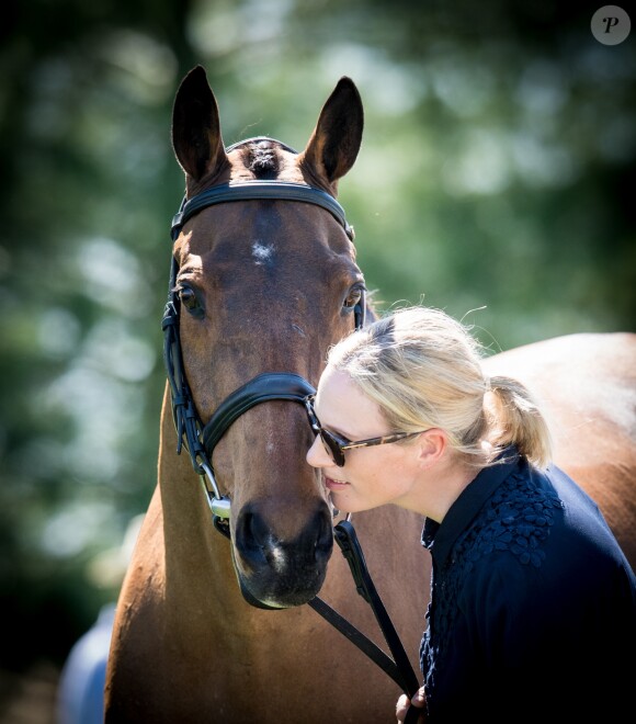 Zara Tindall-Phillips avec High Kingdom lors d'un événement équestre sponsorisé par Rolex à Lexington dans le Kentucky, aux Etats-Unis, le 26 avril 2017.