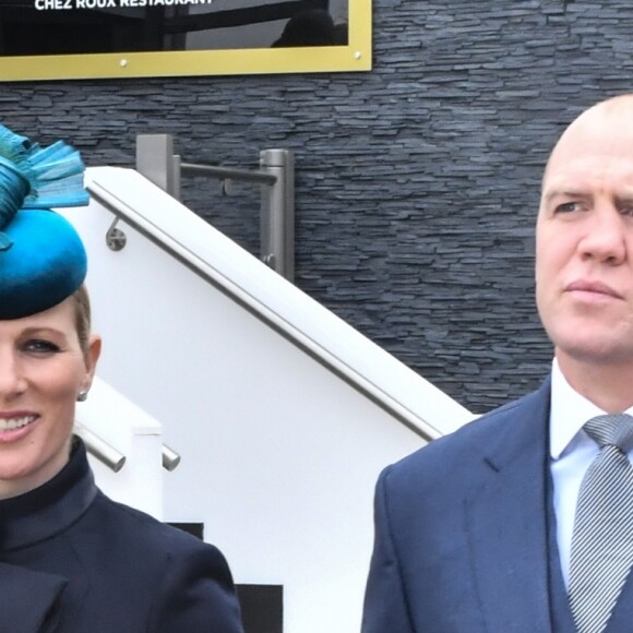 Zara Phillips et Mike Tindall au Festival de Cheltenham le 14 mars 2017.