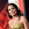 Rosario Dawson à la première de la série 'Unforgettable' au théâtre Chinois à Hollywood, le 18 avril 2017
