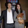 Hugues Royer et Frédérique Bel avec son chien Joca - Soirée du lancement du nouveau livre de Hugues Royer " Et les rêves prendront leur revanche " à l'hôtel Montalembert à Paris le 15 octobre 2015.