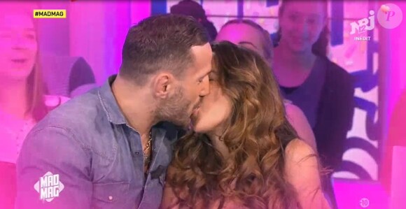 Kim Glow et Sylvain Potard sur le plateau du Mad Mag de NRJ12 mardi 16 mai 2017.