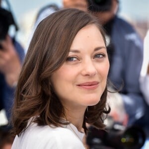 Marion Cotillard au photocall du film "Les Fantômes d'Ismaël" lors du 70e Festival International du Film de Cannes, le 17 mai 2017. © Giancarlo Gorassini/Bestimage