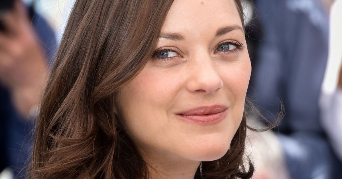 Marion Cotillard au photocall du film Les Fantômes d Ismaël lors du e Festival International