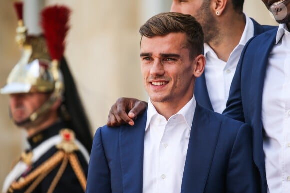 Antoine Griezmann - François Hollande reçoit l'équipe de France de football après la défaite en finale de l'Euro contre le Portugal au Palais de l'Elysée à Paris le 11 juillet 2016. © Cyril Moreau/Bestimage