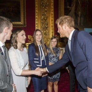 Le prince William, duc de Cambridge et le prince Harry lors de la remise des prix du "The Diana award" à Londres le 18 mai 2017