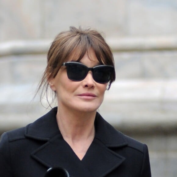 Carla Bruni-Sarkozy - Cérémonie religieuse en l'honneur de Franca Sozzani (rédactrice en chef de Vogue Italie décédée le 22 décembre 2016) à Milan, le 27 février 2017