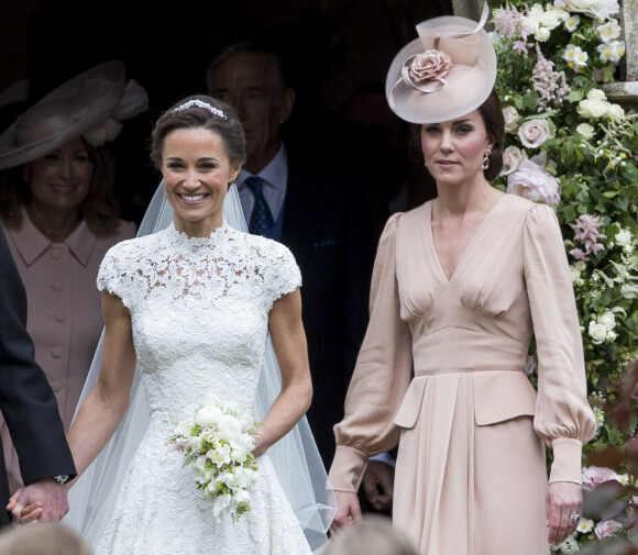 Pippa Middleton et sa soeur Catherine (Kate) Middleton, duchesse de Cambridge - Mariage de Pippa Middleton et James Matthews, en l'église St Mark, à Englefield, Berkshire, Royaume Uni, le 20 mai 2017.
