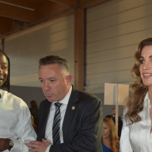 La reine Rania de Jordanie - Défilé de mode de la fondation "Fashion for Relief" à l'aéroport de Cannes-Mandelieu, en marge du 70e Festival International du Film de Cannes. Cannes, le 21 mai 2017.