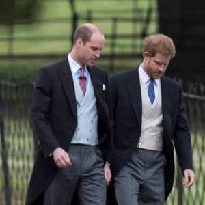 Le prince Harry a assisté le 20 mai 2017 au mariage de Pippa Middleton et James Matthews à l'église St Mark d'Englefield sans sa compagne Meghan Markle, qui attendait à Englefield House non loin de là et a ensuite pris part avec lui à la fête chez les Middleton, à Bucklebury.