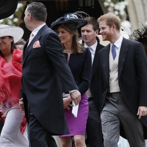 Le prince Harry a assisté le 20 mai 2017 au mariage de Pippa Middleton et James Matthews à l'église St Mark d'Englefield sans sa compagne Meghan Markle, qui attendait à Englefield House non loin de là et a ensuite pris part avec lui à la fête chez les Middleton, à Bucklebury.