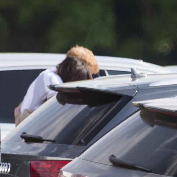 Meghan Markle et le prince Harry lors de l'Audi Polo Challenge à Ascot le 7 mai 2017.
