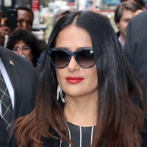 Salma Hayek - Les célébrités arrivent à la soirée "Variety's Power Of Women" à New York le 21 avril 2017.