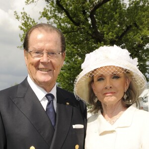 Roger Moore et sa femme Kristina Tholstrup à Aachen le 25 juin 2013.