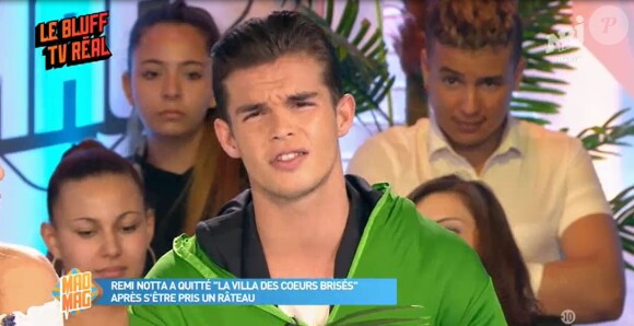 Julien Castaldi évoque sa perte de poids sur le plateau du Mad Mag de NRJ12 le 24 mai 2017.