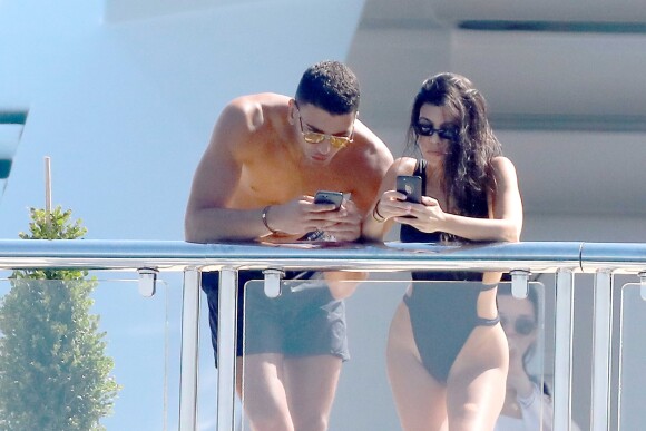 Antibes, 24th of May, 2017 Kourtney Kardashian and boyfriend Younes Bendjima aboard yacht checking social medias ABACAPRESS.COM24/05/2017 - 