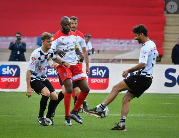 Mick Schumacher, William Gallas et Daniel Ricciardo - Traditionnel match de football caritatif opposant l'A.S. Star Team for Children à l'Association Mondiale des Pilotes de F1, au stade Louis II, à Monaco, le 23 mai 2017. © Michael Alesi/Bestimage