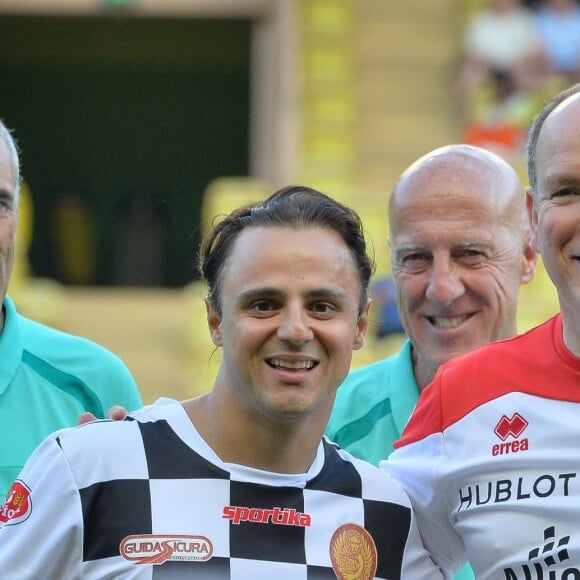 Felipe Massa et le prince Albert II de Monaco - Traditionnel match de football caritatif opposant l'A.S. Star Team for Children à l'Association Mondiale des Pilotes de F1, au stade Louis II, à Monaco, le 23 mai 2017. © Michael Alesi/Bestimage