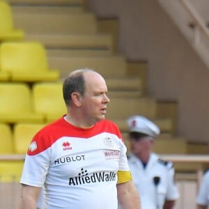 Le prince Albert II de Monaco - Traditionnel match de football caritatif opposant l'A.S. Star Team for Children à l'Association Mondiale des Pilotes de F1, au stade Louis II, à Monaco, le 23 mai 2017. © Michael Alesi/Bestimage