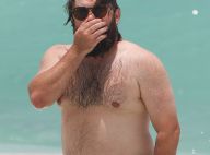 Haley Joel Osment : Bien en chair et barbu, il s'éclate avec une jolie inconnue