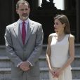 Le roi Felipe VI et la reine Letizia d'espagne reçoivent le président portugais Marcelo Rebelo de Sousa lors d'un déjeuner à Madrid le 26 mai 2017