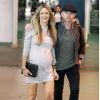 Exclusif - Storm Keating enceinte va chercher son mari Ronan Keating à l'aéroport de Sydney, le 27 mars 2017.