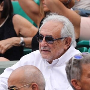 Dominique Strauss-Kahn dans les tribunes de Roland-Garros à Paris. Le 30 mai 2017.