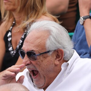 Dominique Strauss-Kahn dans les tribunes de Roland-Garros à Paris. Le 30 mai 2017.