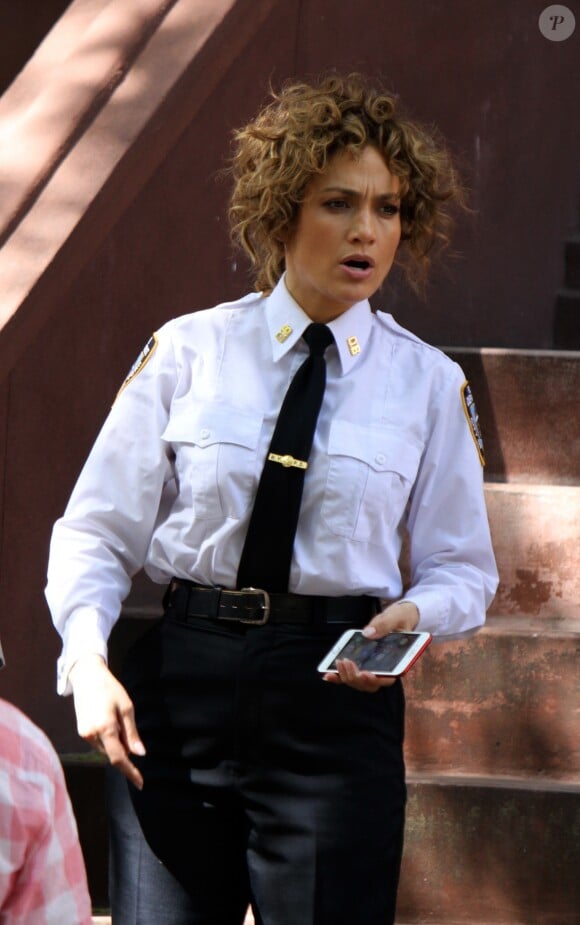 Jennifer Lopez sur le tournage de "Shades of Blue" à New York, le 22 mai 2017. © CPA/Bestimage