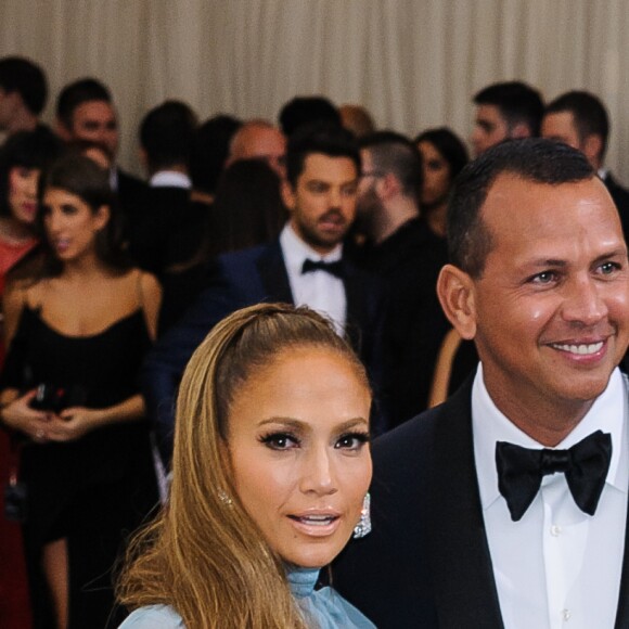 Alex Rodriguez et Jennifer Lopez au MET Gala à New York, le 1er mai 2017.