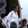 Ariana Grande arrive à l'aéroport de Stansted, le 2 juin 2017