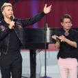 Gary Barlow et Mark Owen - Attentat de Manchester : 'One Love Manchester', concert exceptionnel organisé au profit des familles des victimes à Manchester le 4 juin 2017 © DaveHogan For OneLoveManchester/GoffPhotos.com via Bestimage